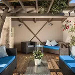 Vakantiehuis 12 *