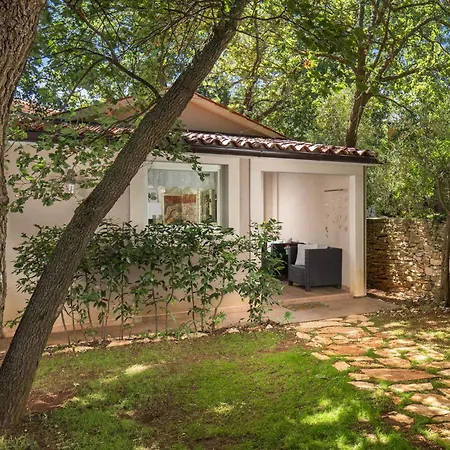 Casa vacanze 12 *