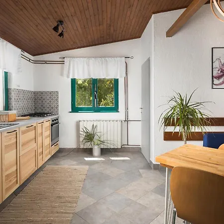 Holiday home Awesome In With Kitchen *